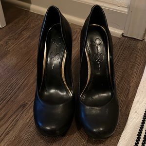 Jessica Simpson heels